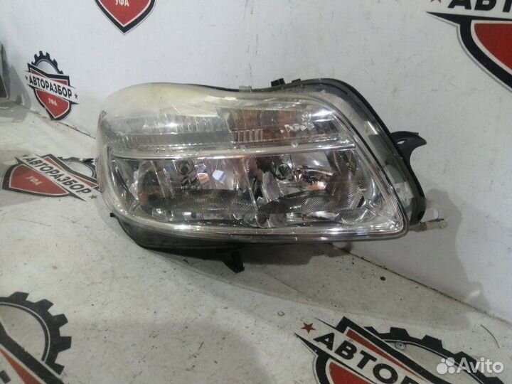 Фара галогеновая правая Opel Insignia 2012