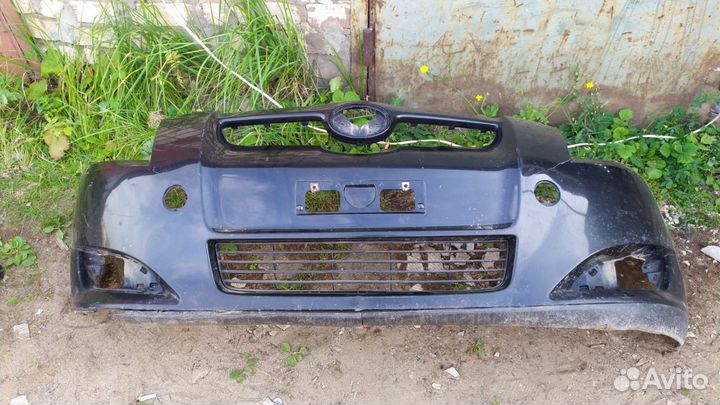 Бампер передний Toyota Auris Тойота Аурис