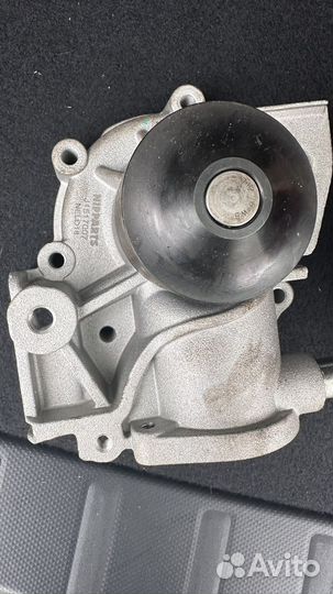 Насос водяной Субару Impreza