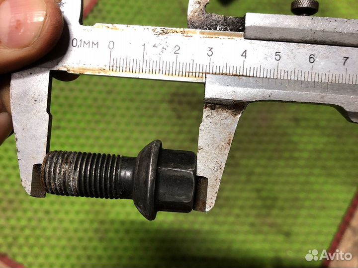 Болты для колес мерседес w212