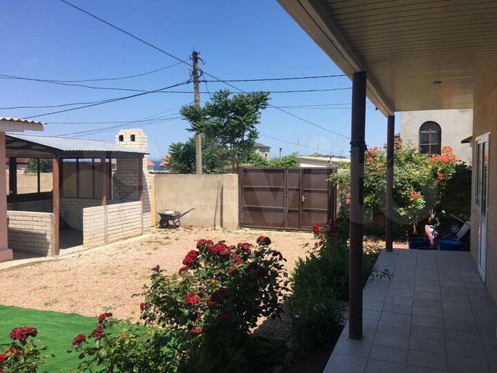 Гостиница, 150 м²