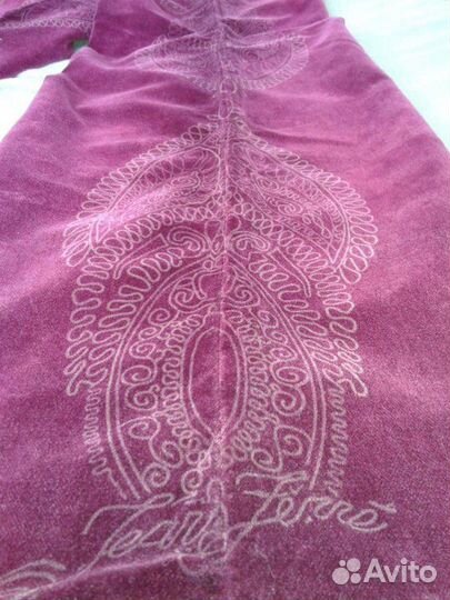 GianFranco Ferre Джинсы Клеш