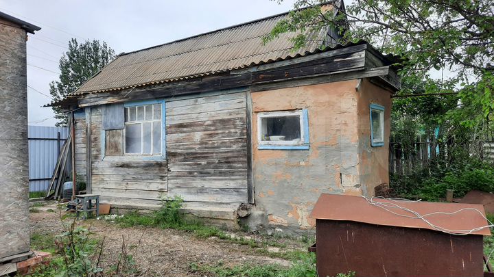 Дом 30,7 м² на участке 9 сот.