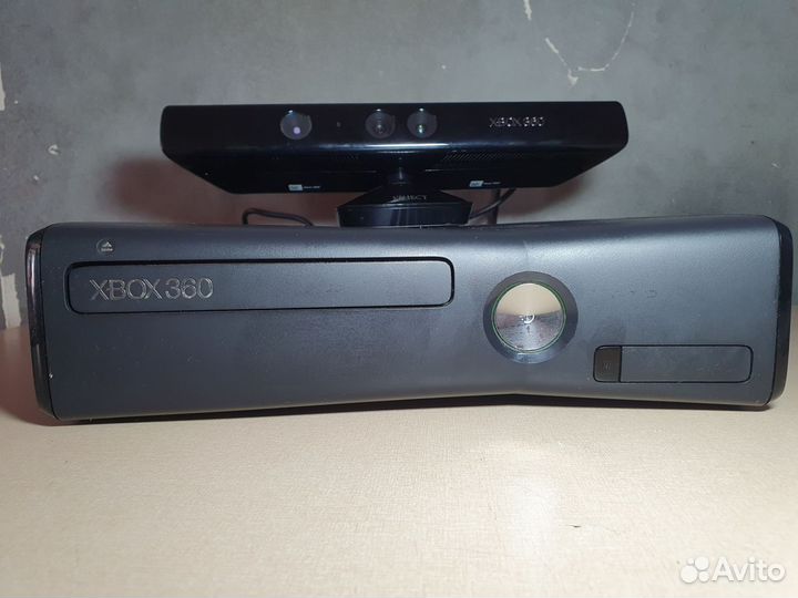 Xbox 360 slim прошитый freeboot