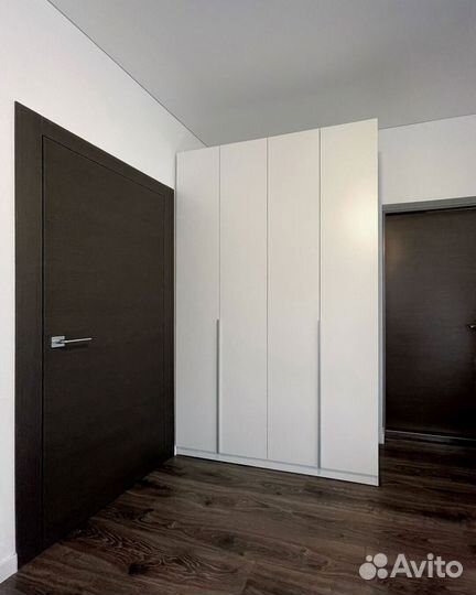 Красивый шкаф