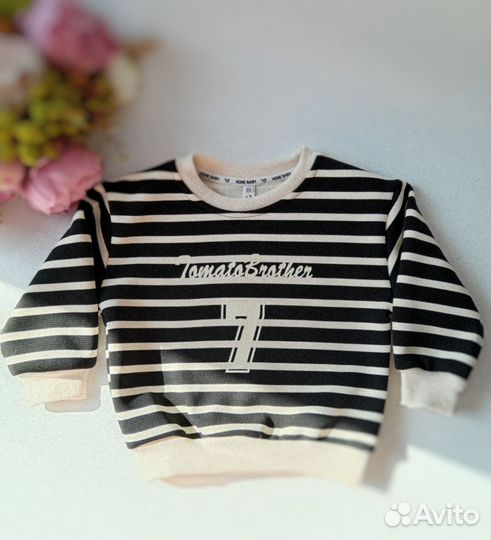 Утепленный свитшот для мальчика 80,90 новый