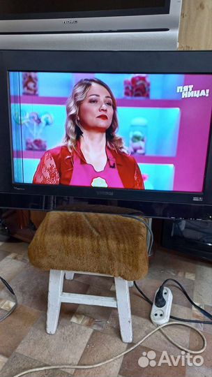 Телевизор ЖК 32 дюйма бу
