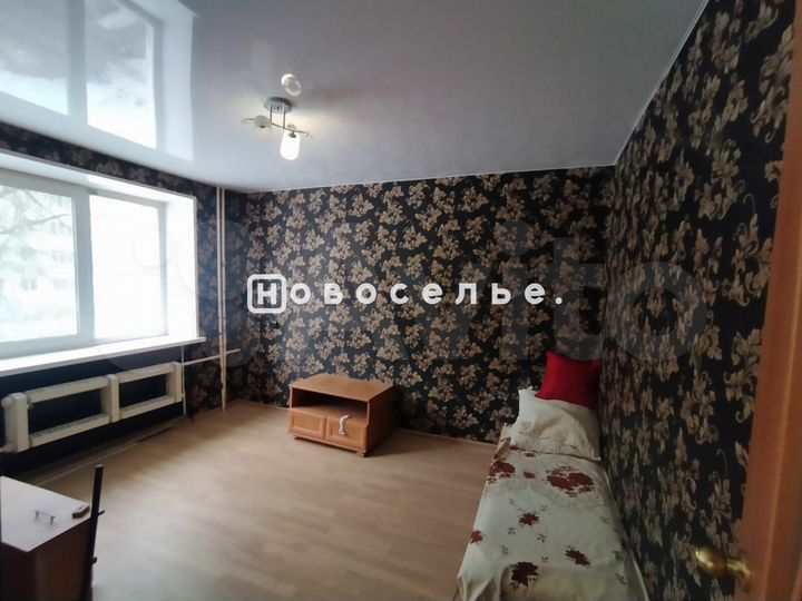 2-к. квартира, 37 м², 2/5 эт.