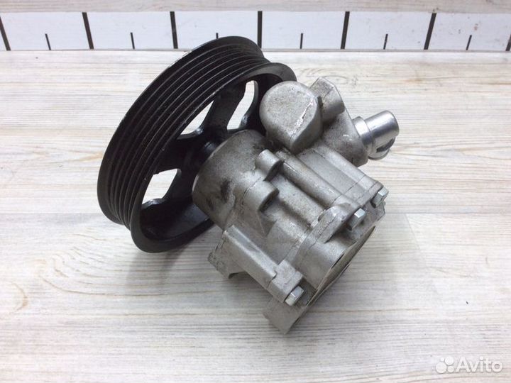 Насос гидроусилителя Land Rover Range Rover Sport