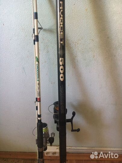 Удочки и спиннинги бу с катушками