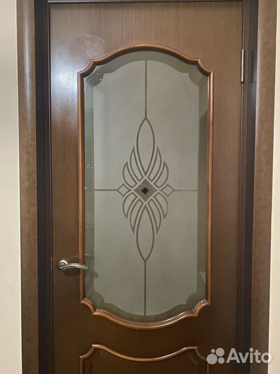 Изготовление стекол и стекла на двери