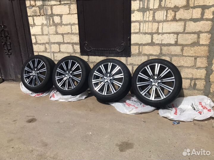 Колёса lexus 570. R22:285:45