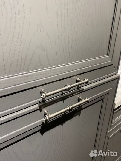 Кухня угловая берлин 37 (4,2*2,1 М) гриджио-бьянка