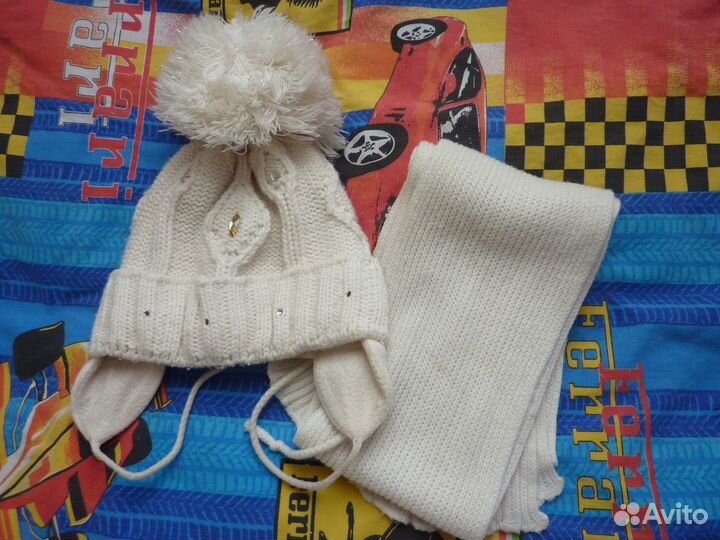 Шапки и шарфы зимние