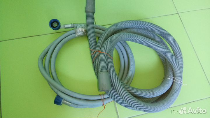 Сливной и заливной шланг на стиральную машину