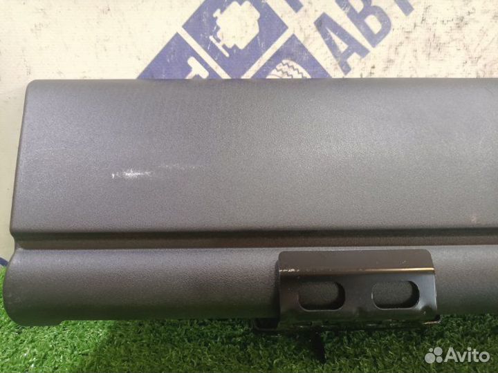 Полка багажника задняя левая Toyota Mark X седан