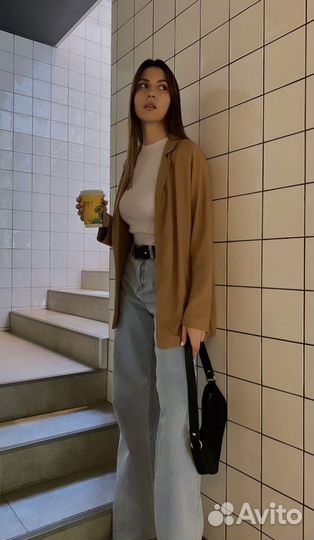 Пакет с женскими вещами