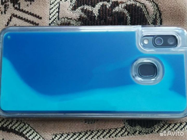 Мобильный телефон Samsung a40