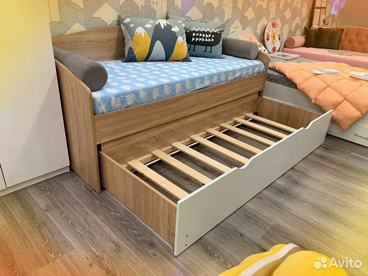 Детская кровать с 2-мя спальными местами