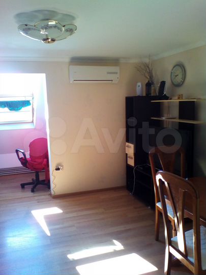 Дом 154,7 м² на участке 8 сот.