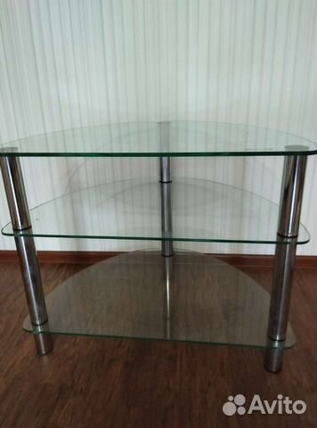 Тумбочка под телевизор стеклянная