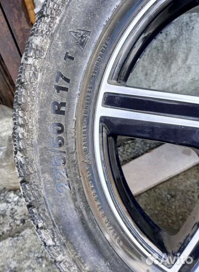 Continental ContiIceContact 4x4 225/60 R17