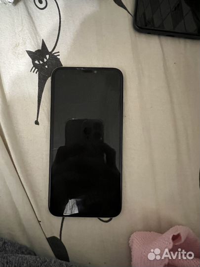 iPhone X, 64 ГБ