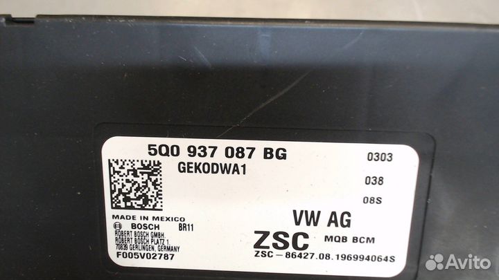 Блок управления бортовой сети Volkswagen Tiguan, 2