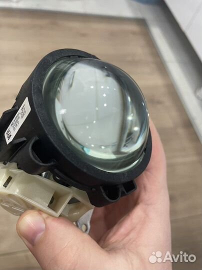 Биксеноновые линзы Valeo