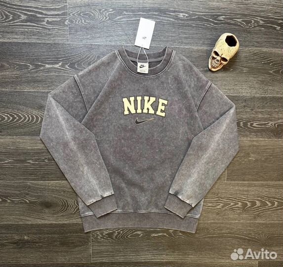 Свитшоты Nike