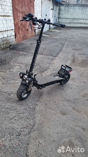 Самокат взрослый электрический