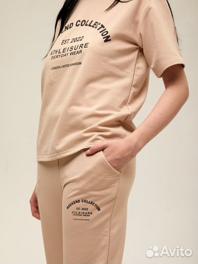 Спортивный комплект женский