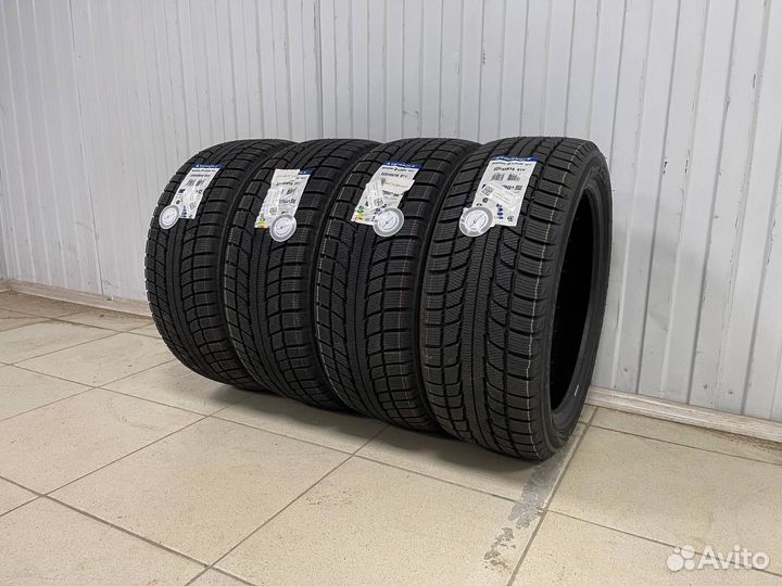 Triangle TR777 215/65 R16