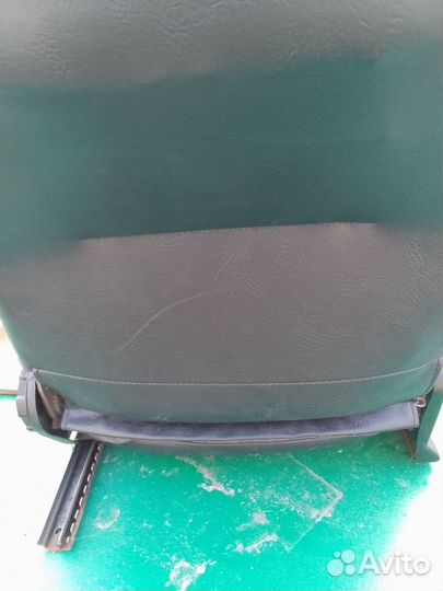 Передние сиденья ваз 2106