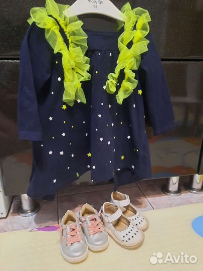 Платье для девочки 74 новое