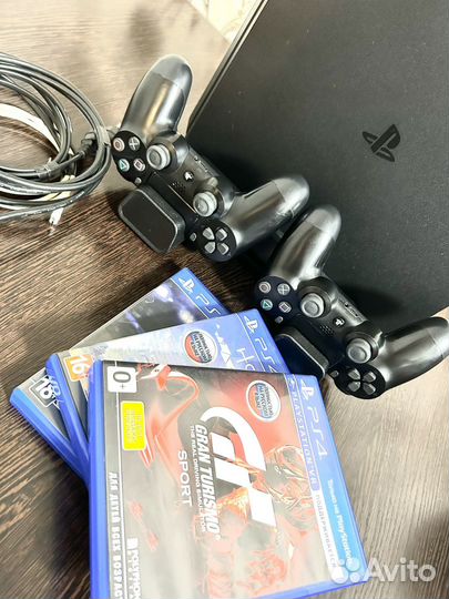 Sony PS4 slim 1tb