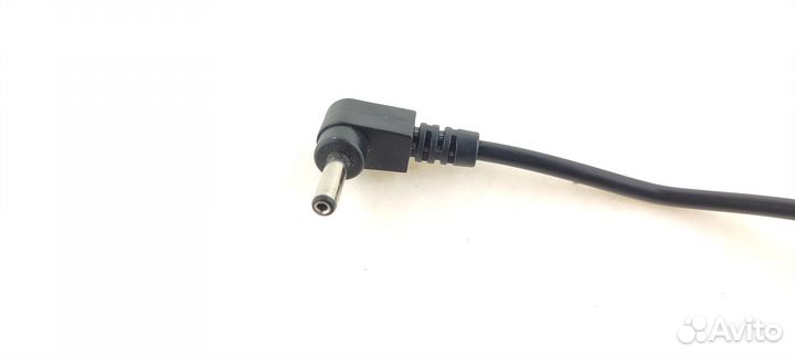 Азу Автомобильное зарядное устройство (в прикурива