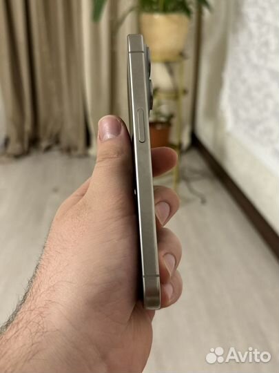 iPhone 15 Pro, 256 ГБ