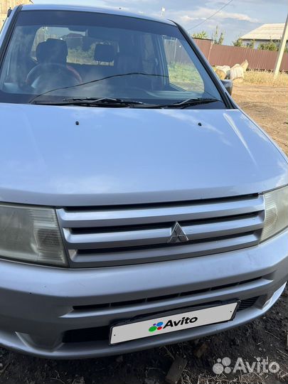 Mitsubishi Dingo, 2002