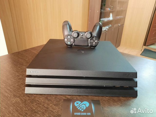 PlayStation 4 Pro 1Tb тихая + 44 игры PS4 PS