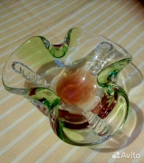 Ваза, конфетница, пепельница