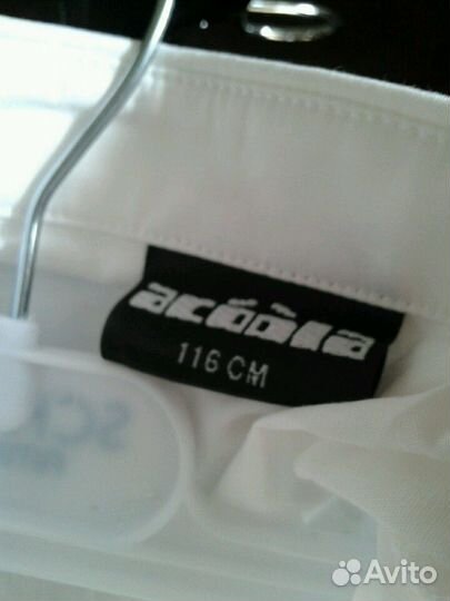 Кофта белая на девочку 116р.новая