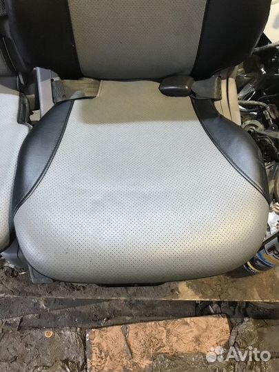 Сиденья задний ряд в сборе Hyundai Grand Starex Н1