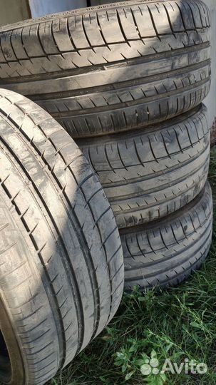 Triangle TH201 235/35 R19