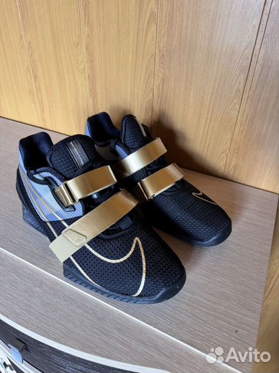Nike Romaleos 4 Gold/Black (11,5 US)