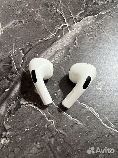 Apple AirPods Pro 2