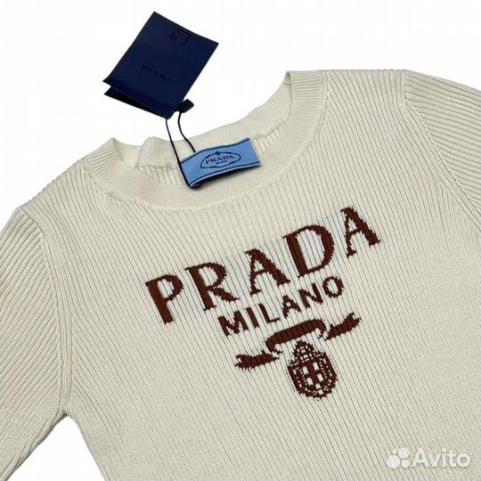 Футболка Prada