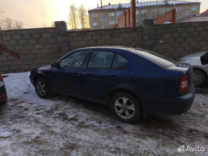 Skoda Octavia 1.4 МТ, 2008, 273 000 км