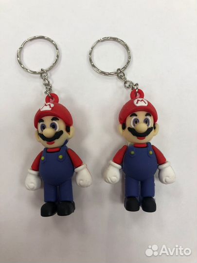 Брелок марио