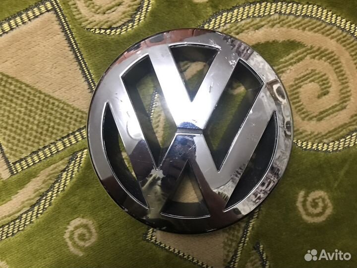 Эмблема volkswagen b6
